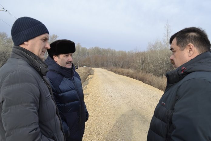 депутат-глава-правобережный-совещание-3