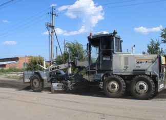 «АвтоСпецТехника» продолжает работать на улицах Рубцовска