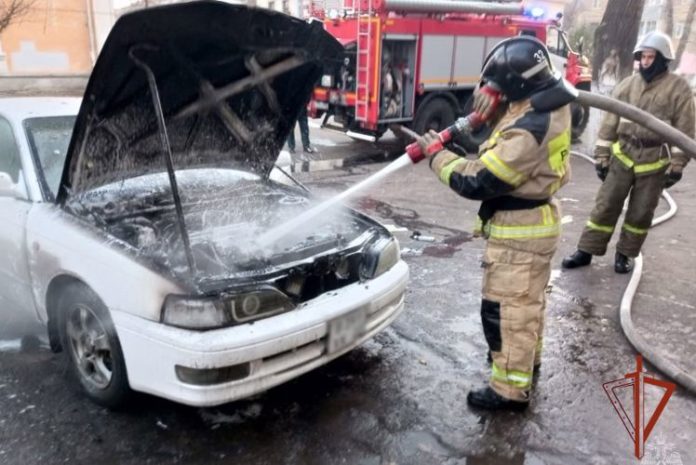 пожар_автомобиль