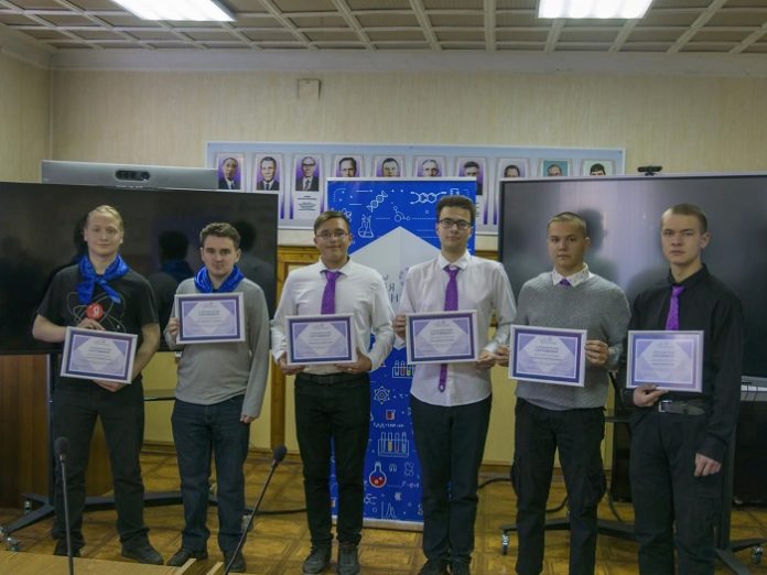 стипендиаты_фонд Мельниченко