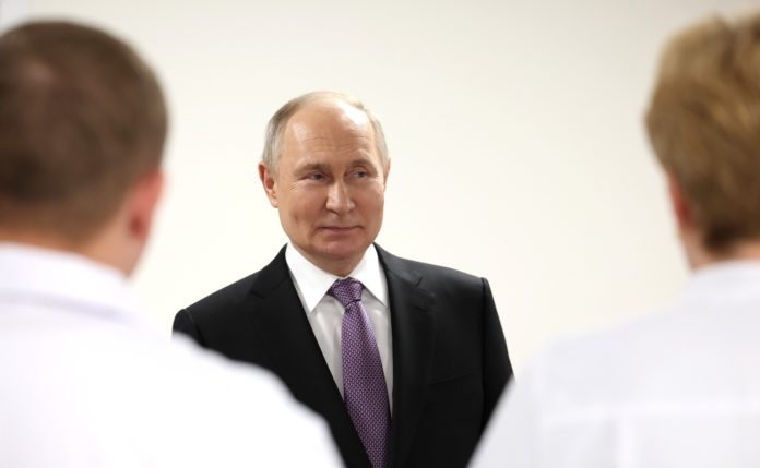 Путин