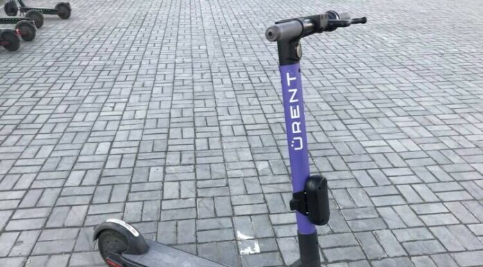 В Рубцовске на 9 мая запретили движение самокатов