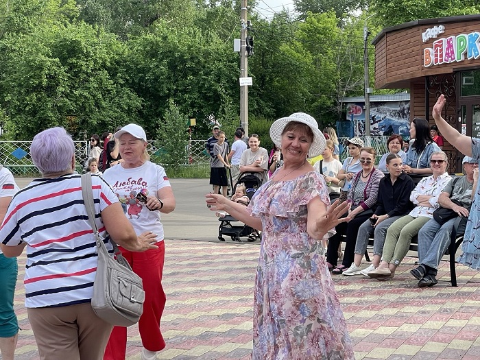 танцплощадка_парк Кирова 3