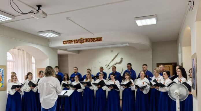 «Была война, была Победа!»: в картинной галерее Рубцовска состоялся концерт муниципального академического хора
