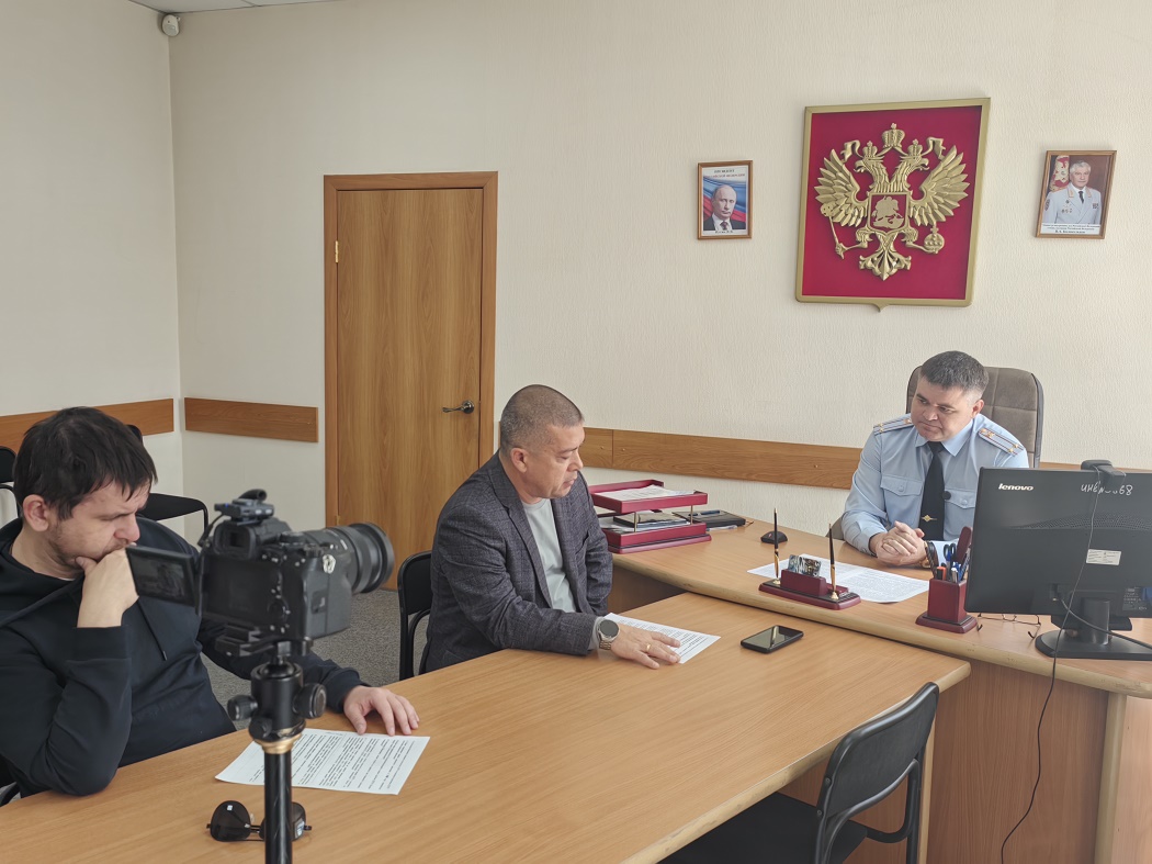 пресс-конференция-ГИБДД-Гранкин-Добровольский