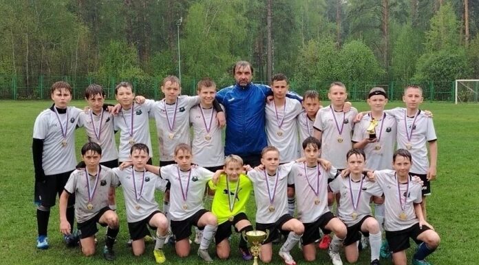 Дебют в большом футболе: рубцовские юниоры взяли золото на краевых соревнованиях