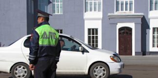 «Иди по безопасному пути»: ГИБДД Рубцовска проводит акцию на «зебрах»