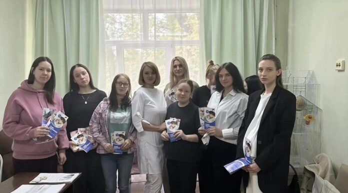 Уверенность вместо тревоги: как в рубцовской городской больнице №1 готовят к родам и учат заботе о новорожденных