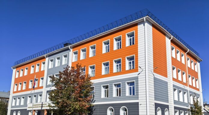 В Рубцовске лицей №6 открылся после капитального ремонта